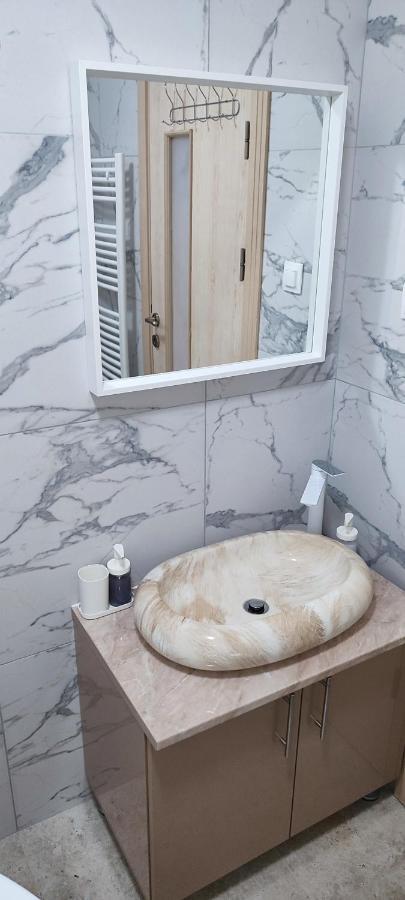 Jacuzzi Belle View Sinaia-Free Parking Daire Dış mekan fotoğraf